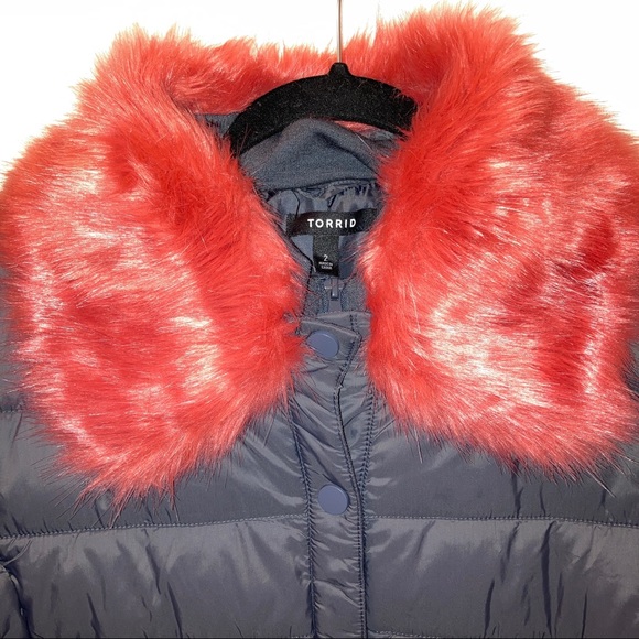 Torrid 2X (18-20) Coat Puffer Jacket Gray Coral Removable Faux Fur Collar Plus - Picture 5 of 10